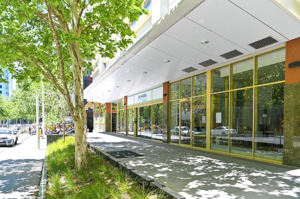 Aparthotel Nesuto Canberra