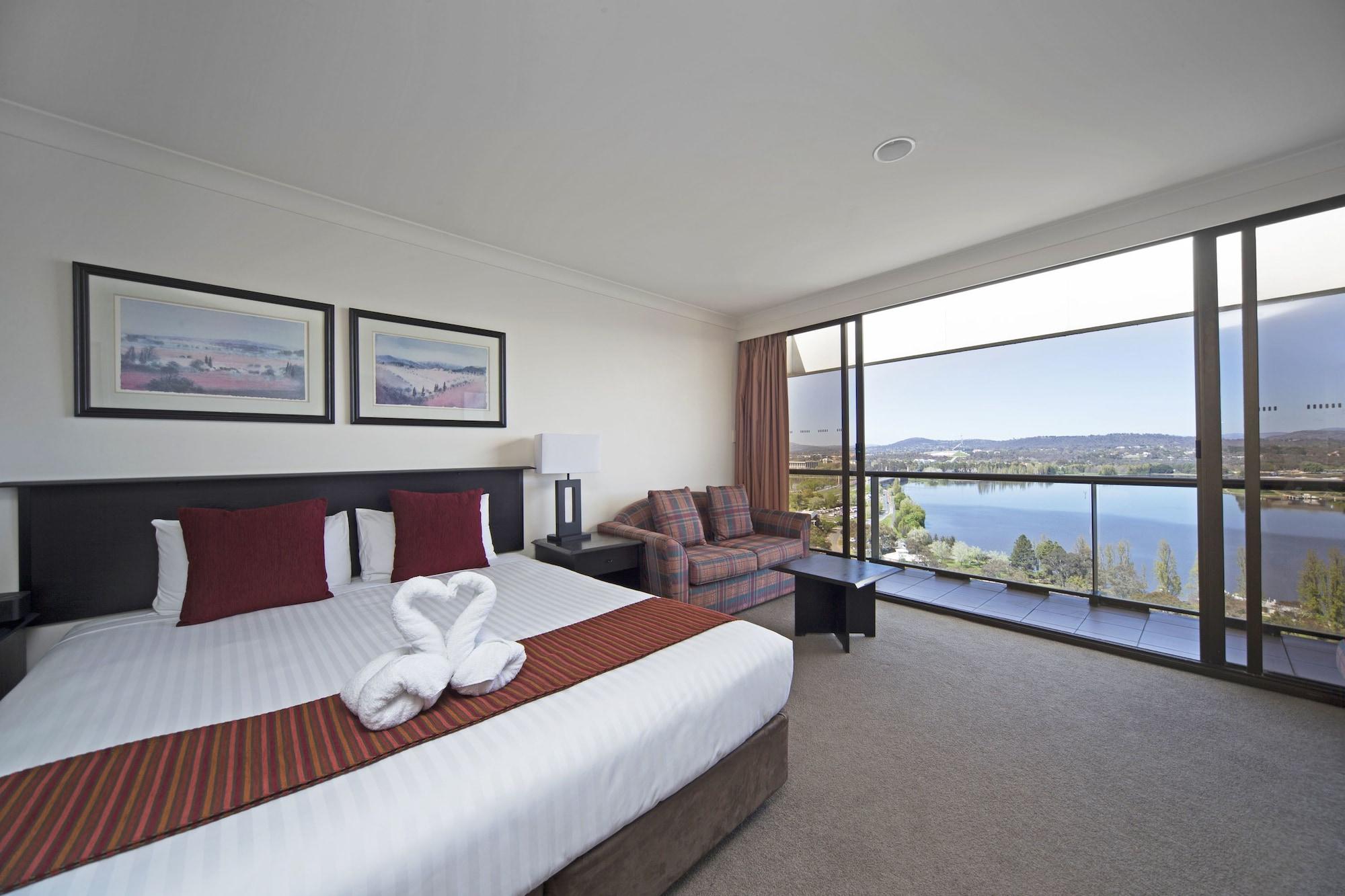 Aparthotel Breakfree Capital Tower