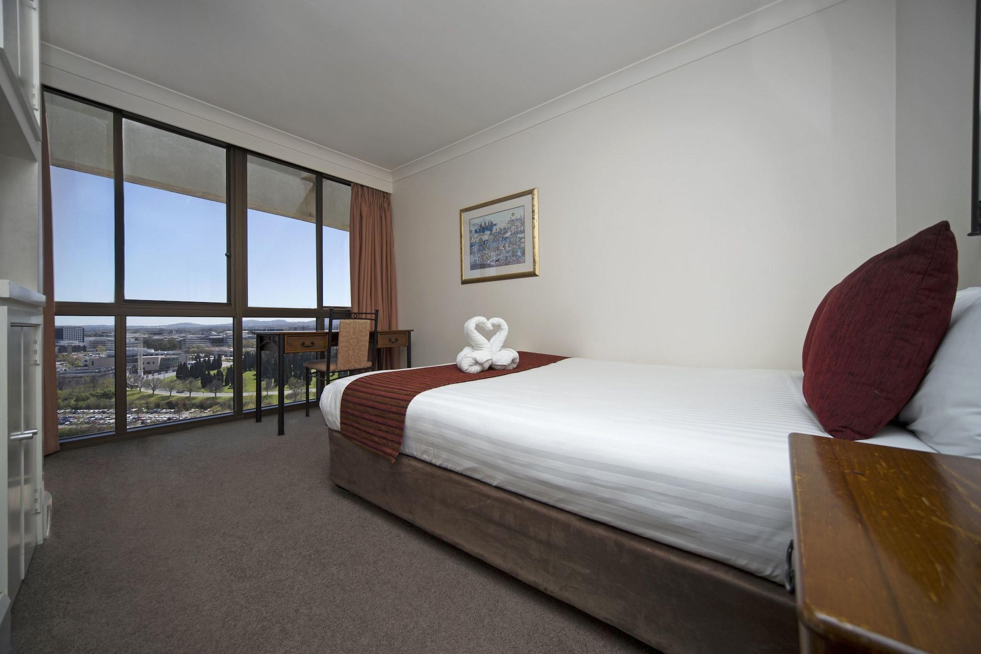 Breakfree Capital Tower Aparthotel Canberra