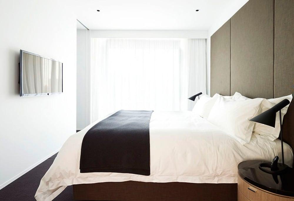 Burbury 4* Canberra
