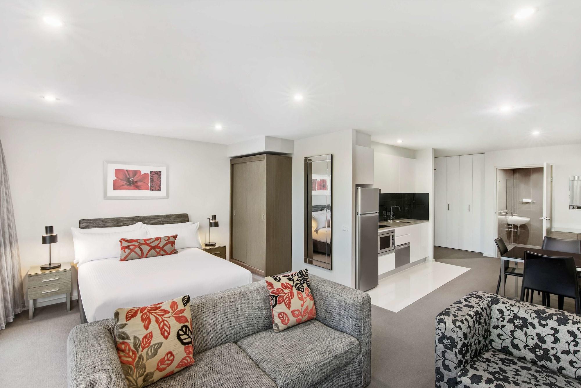 Adina Serviced Dickson 4* Canberra