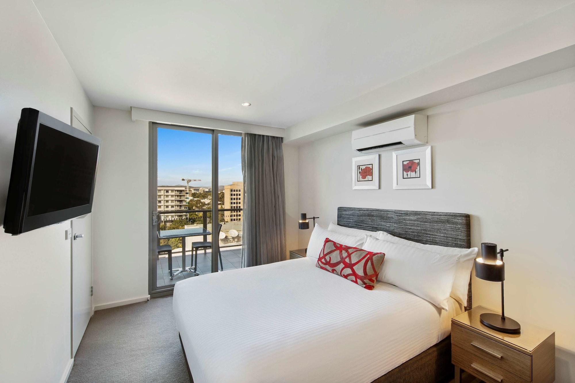 Adina Serviced Dickson Aparthotel