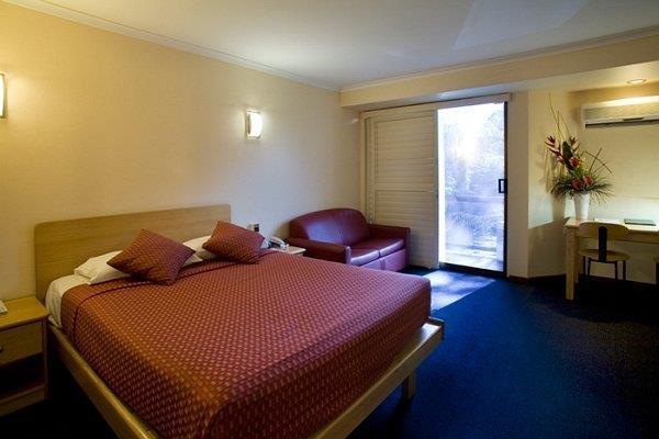 Madison Capital Executive Aparthotel Canberra