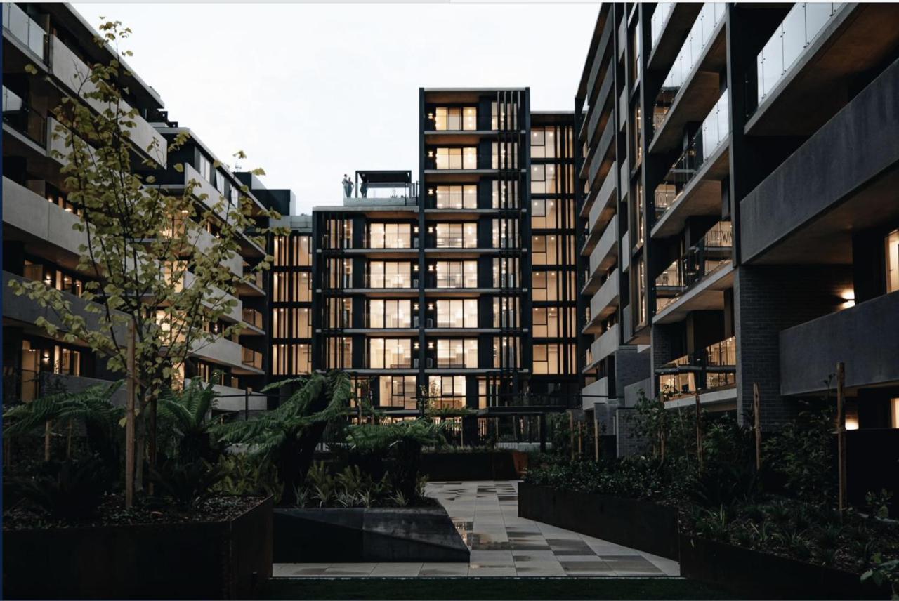 The Hamptons - Lux 2 Bed 2 Bath, Pool - Location Apartment *
