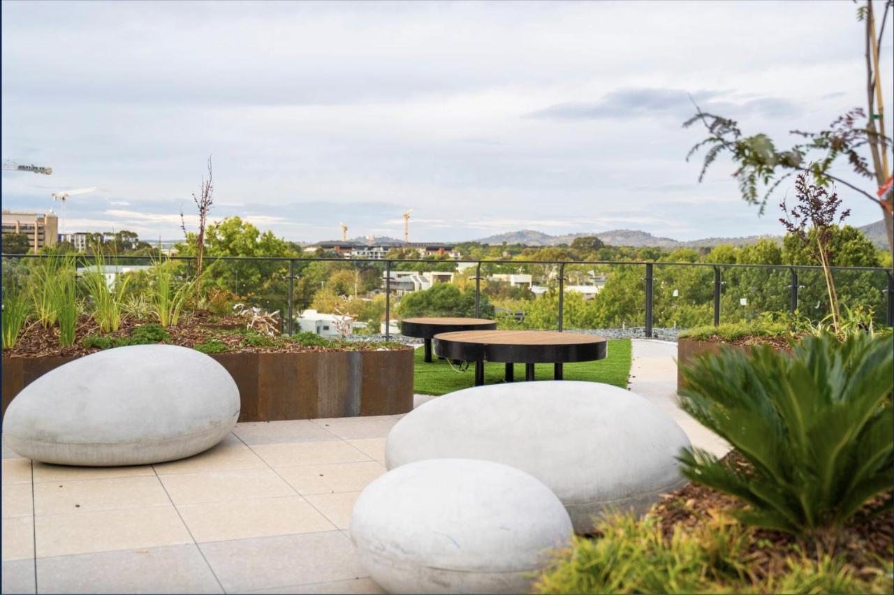 Apartment The Hamptons - Lux 2 Bed 2 Bath, Pool - Location *
