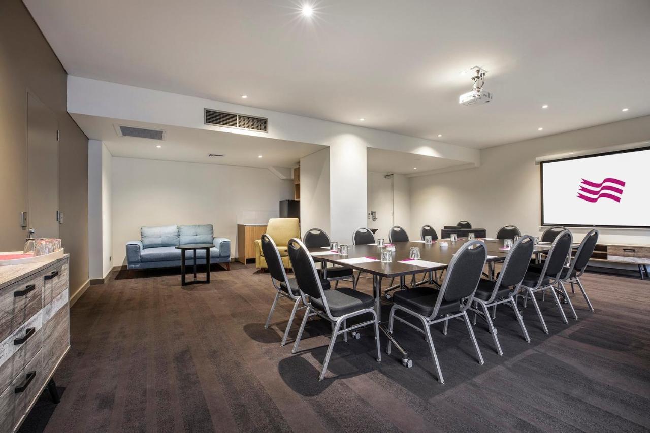 Crowne Plaza By Ihg 4*