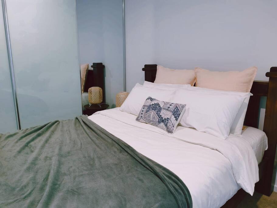 Apartment Brand New Park Avenue In The Heart Of City