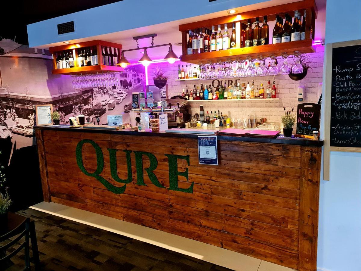 Apartment Qure Restaurant And Bruce *
