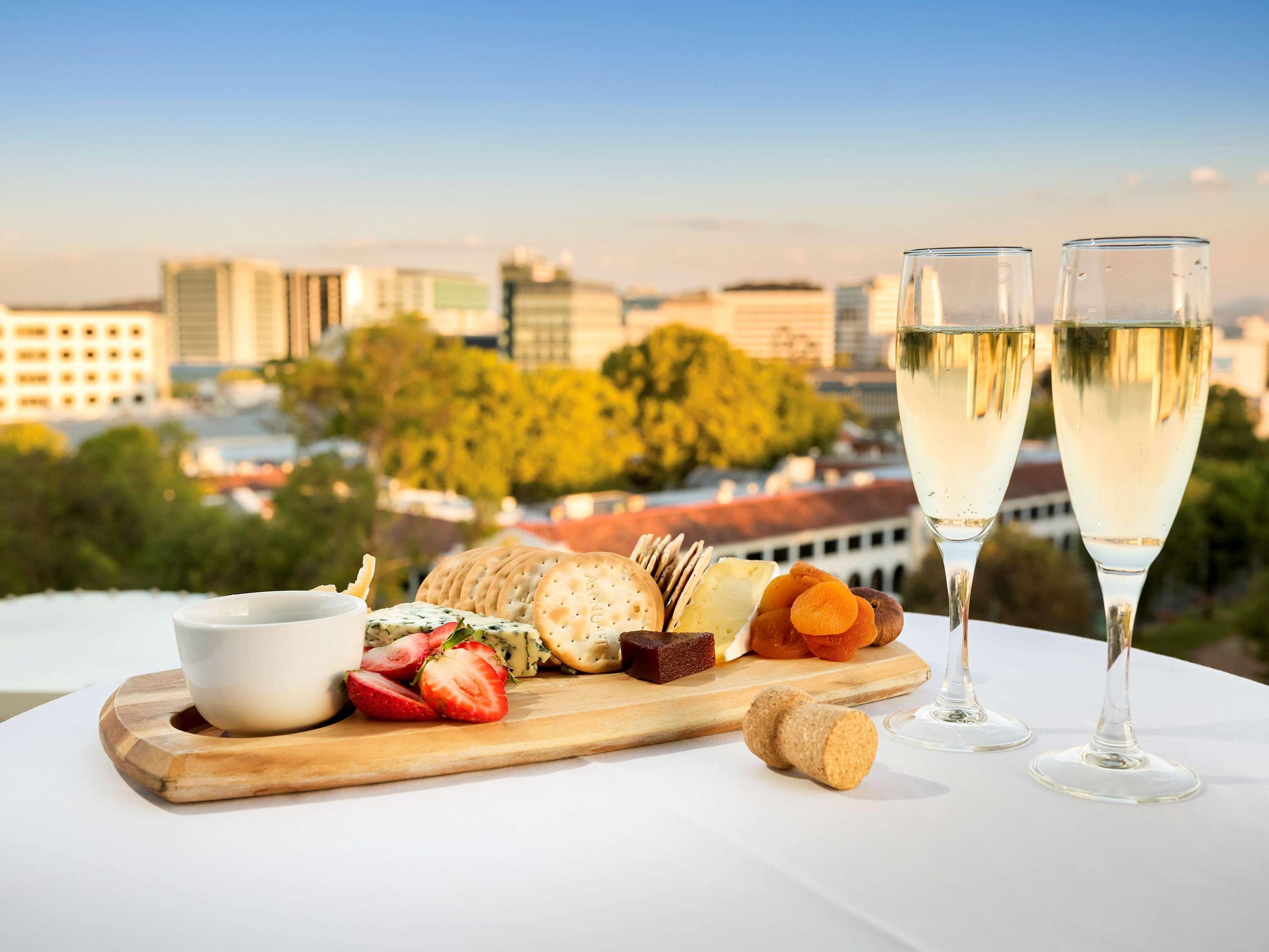 Novotel Hotel 4*
