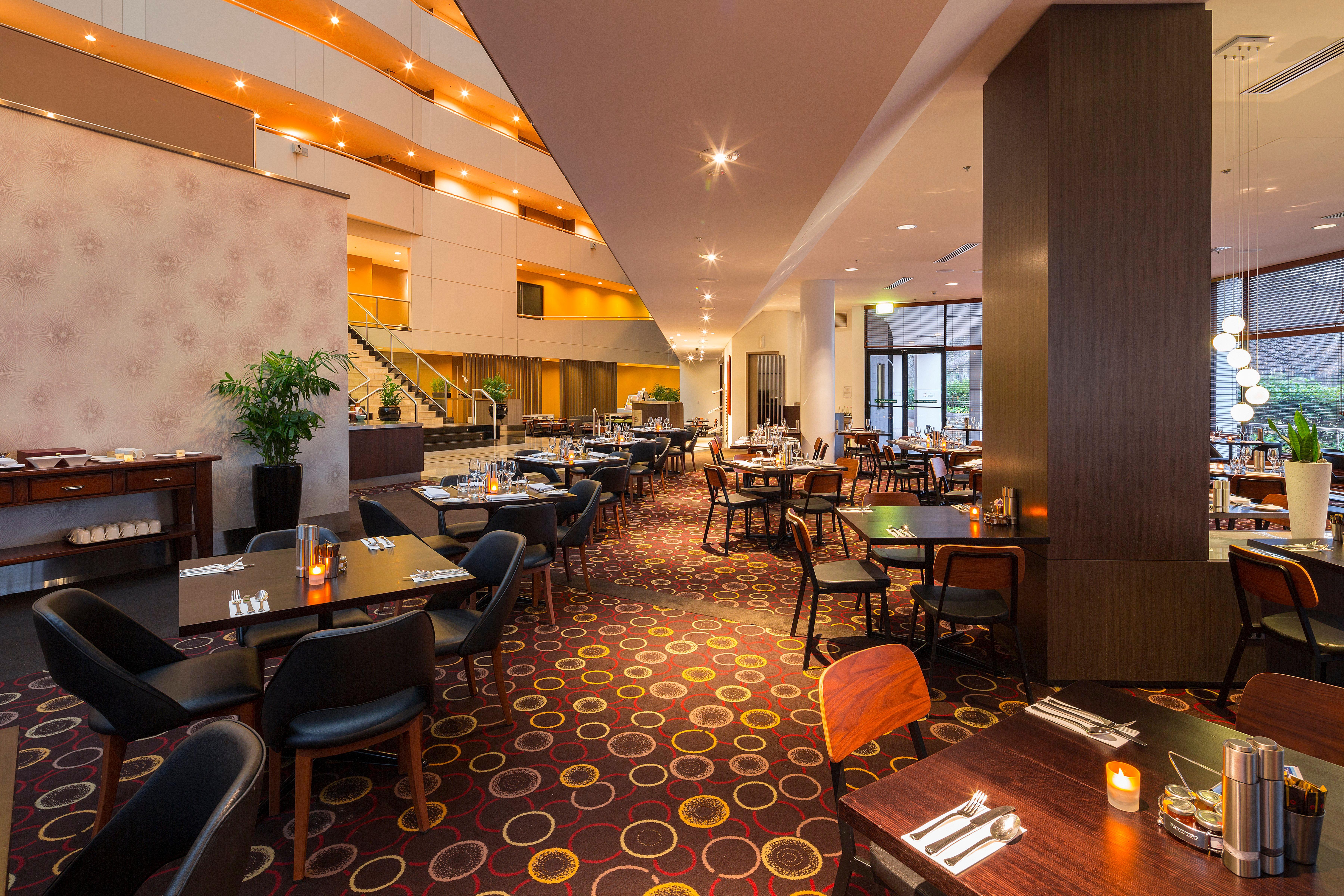 Hotel Crowne Plaza By Ihg Canberra