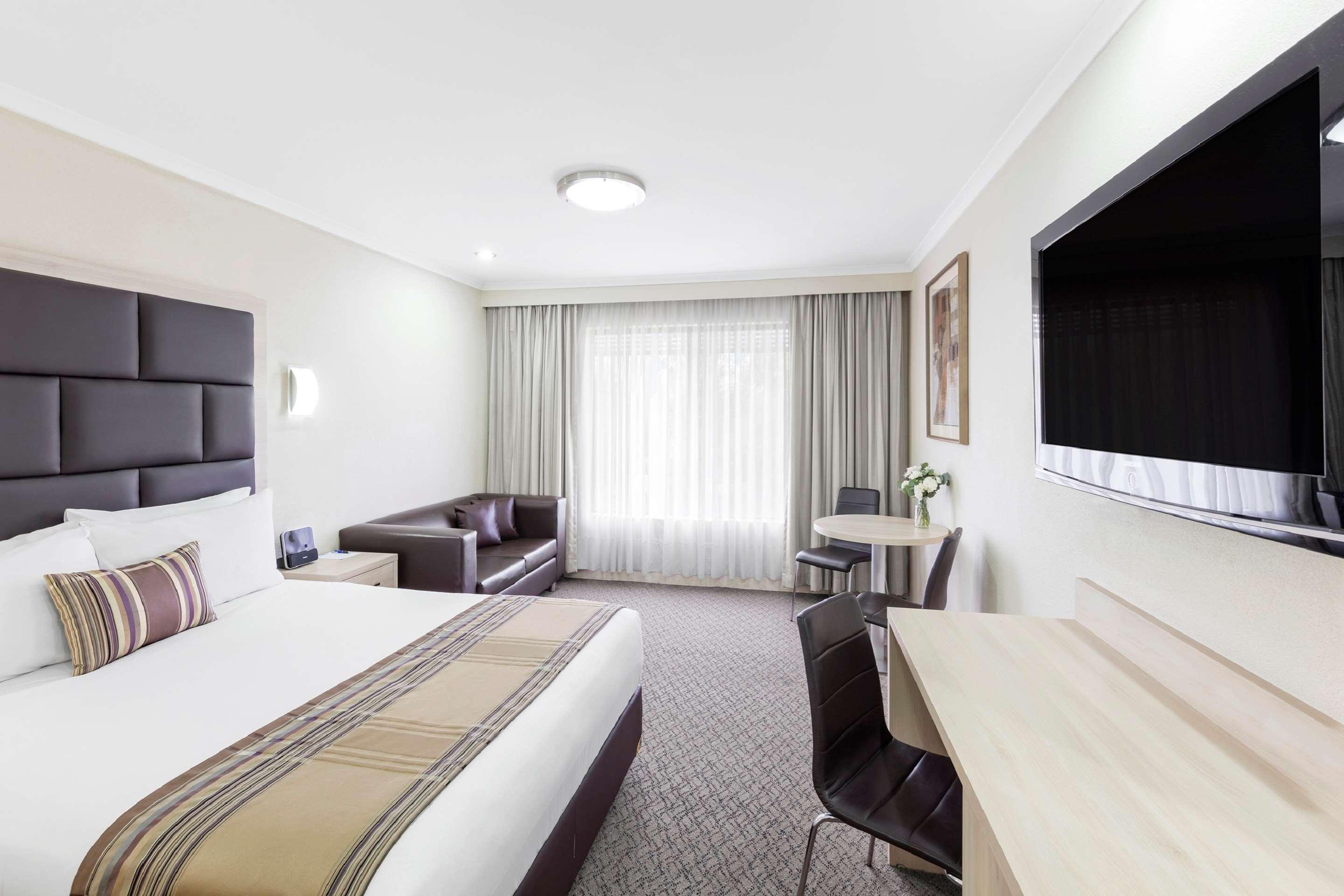 Garden City Hotel, Best Western Signature Collection Hotel Canberra