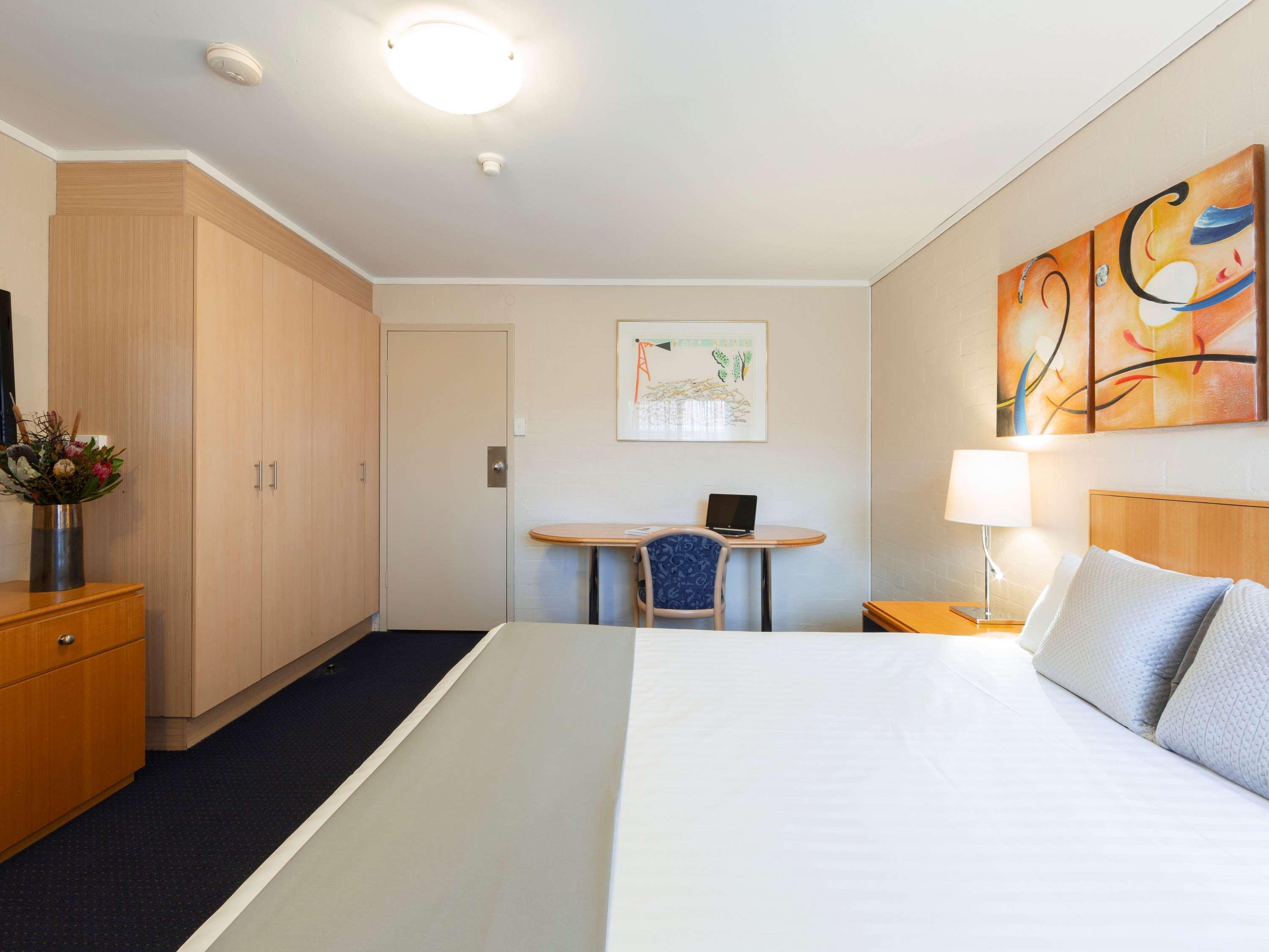 Ibis Styles Hotel Canberra