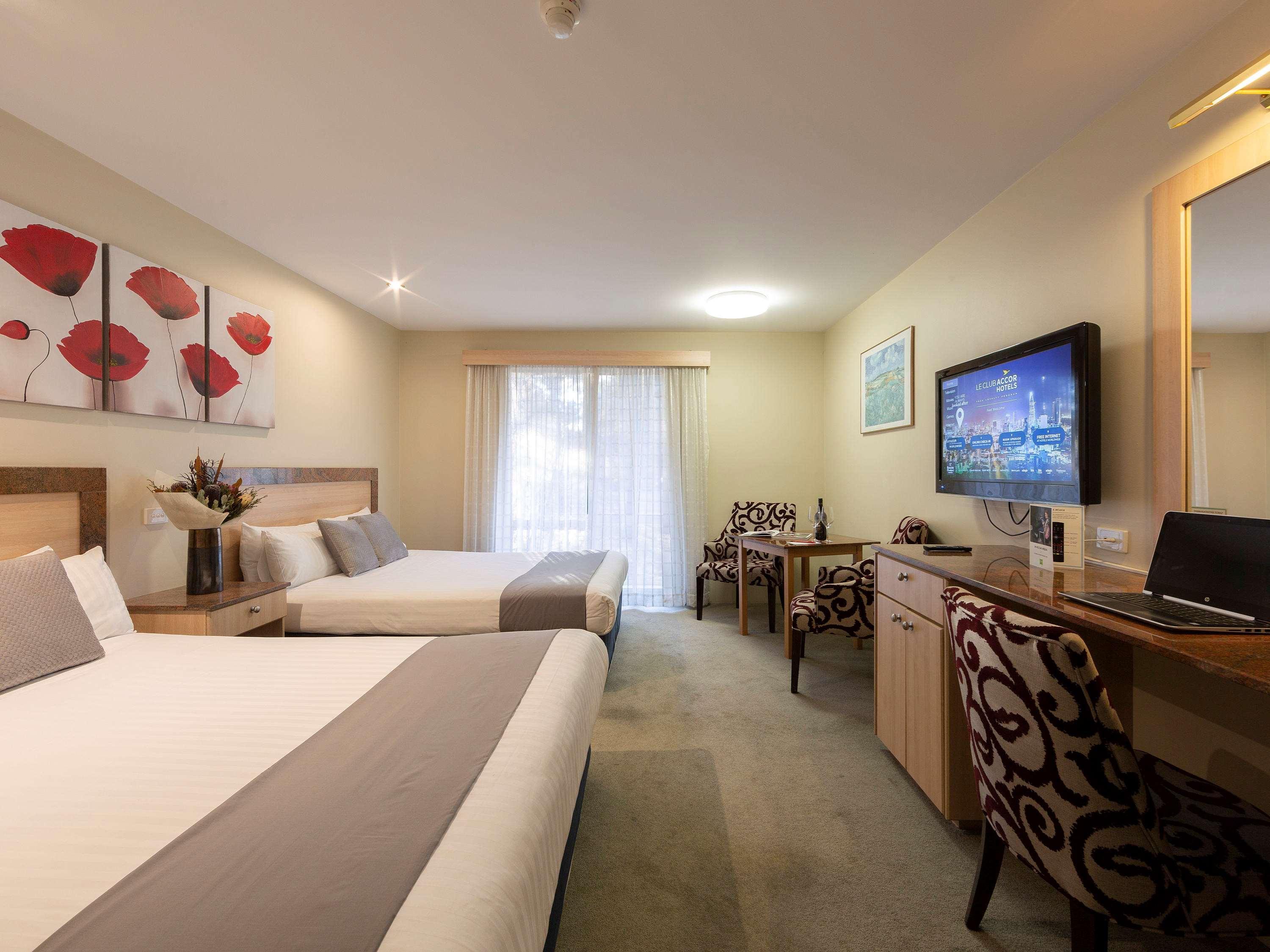 Ibis Styles 4*