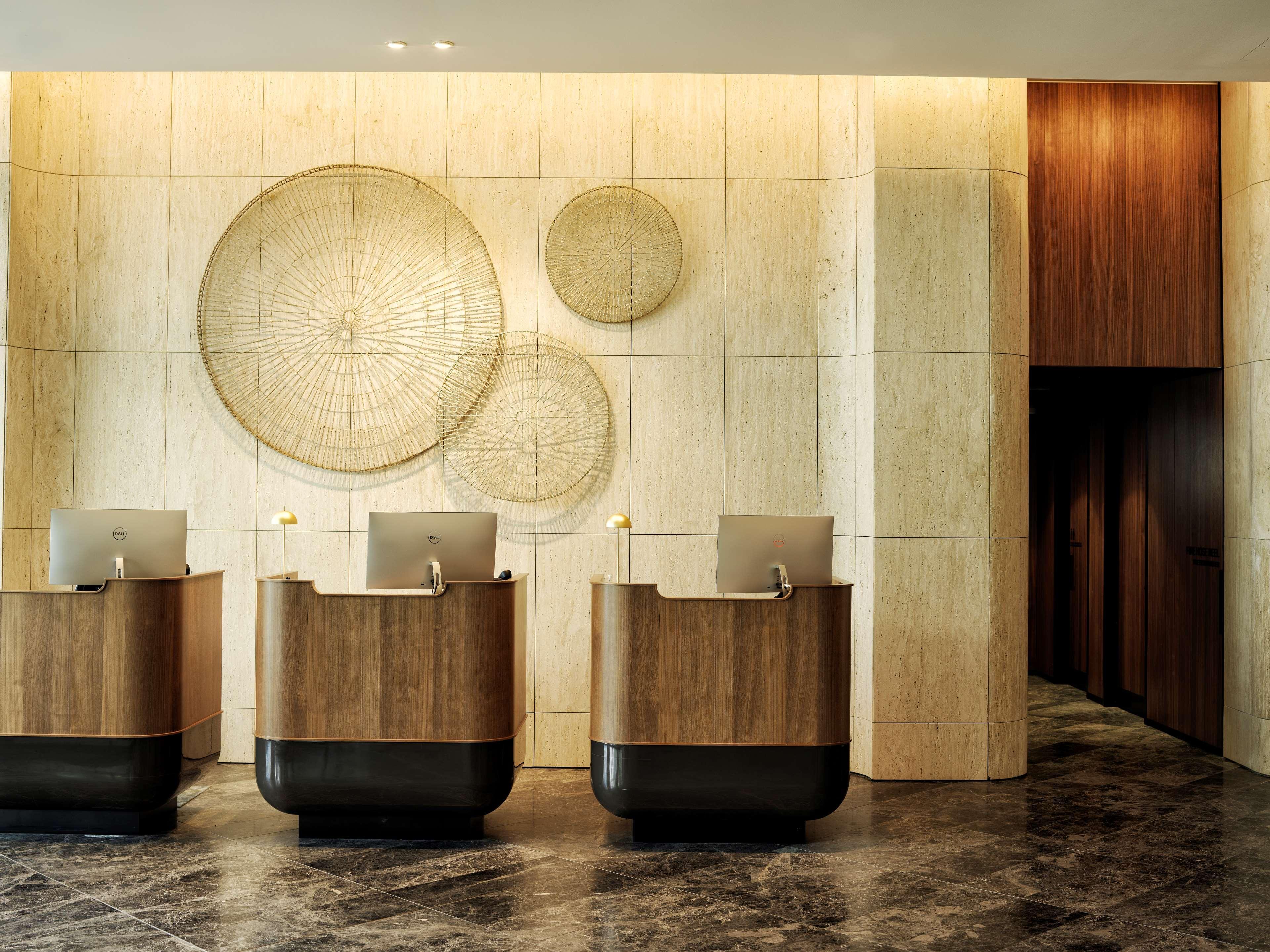 A By Adina Aparthotel Canberra