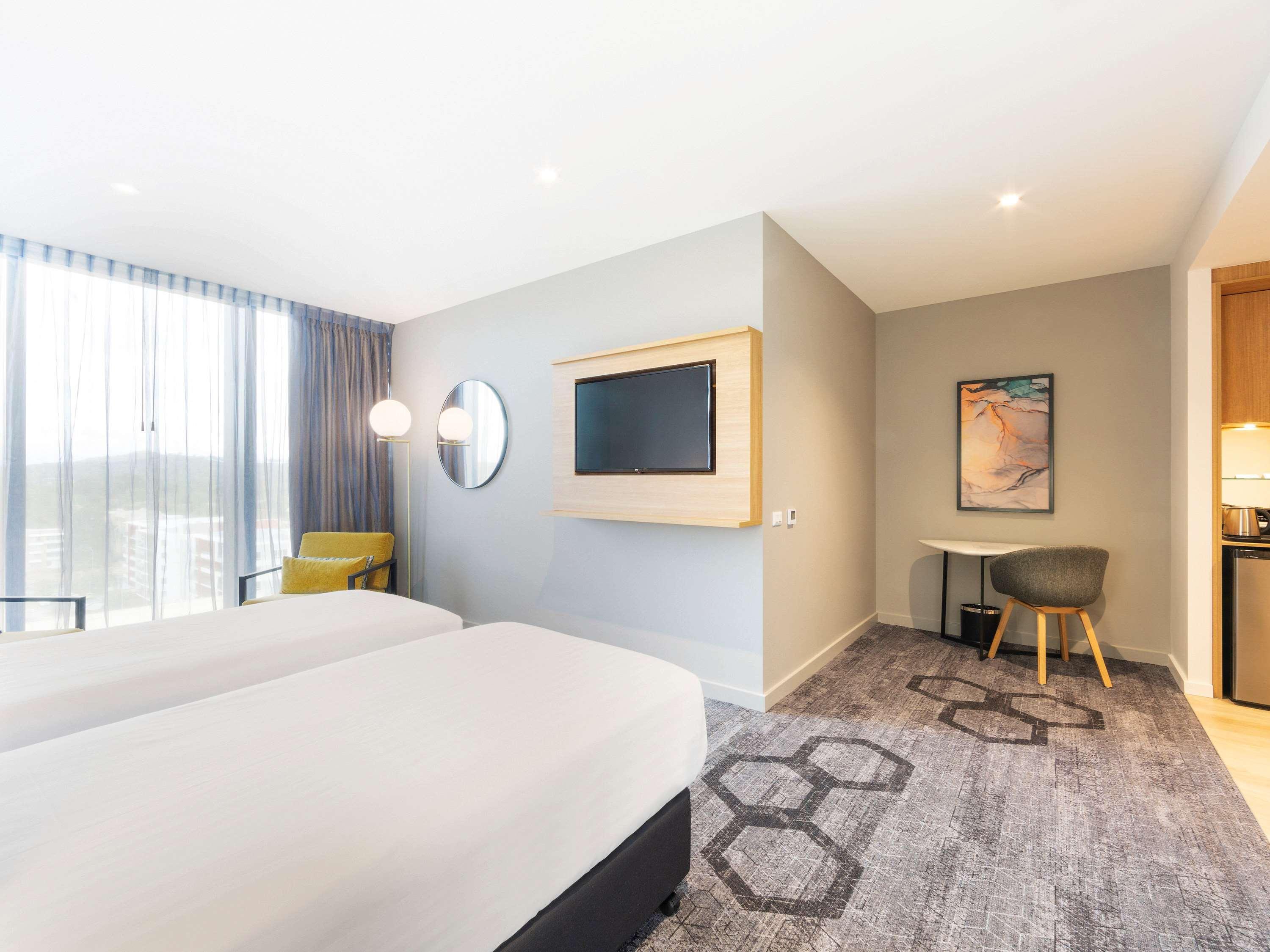 Mercure Belconnen 4*