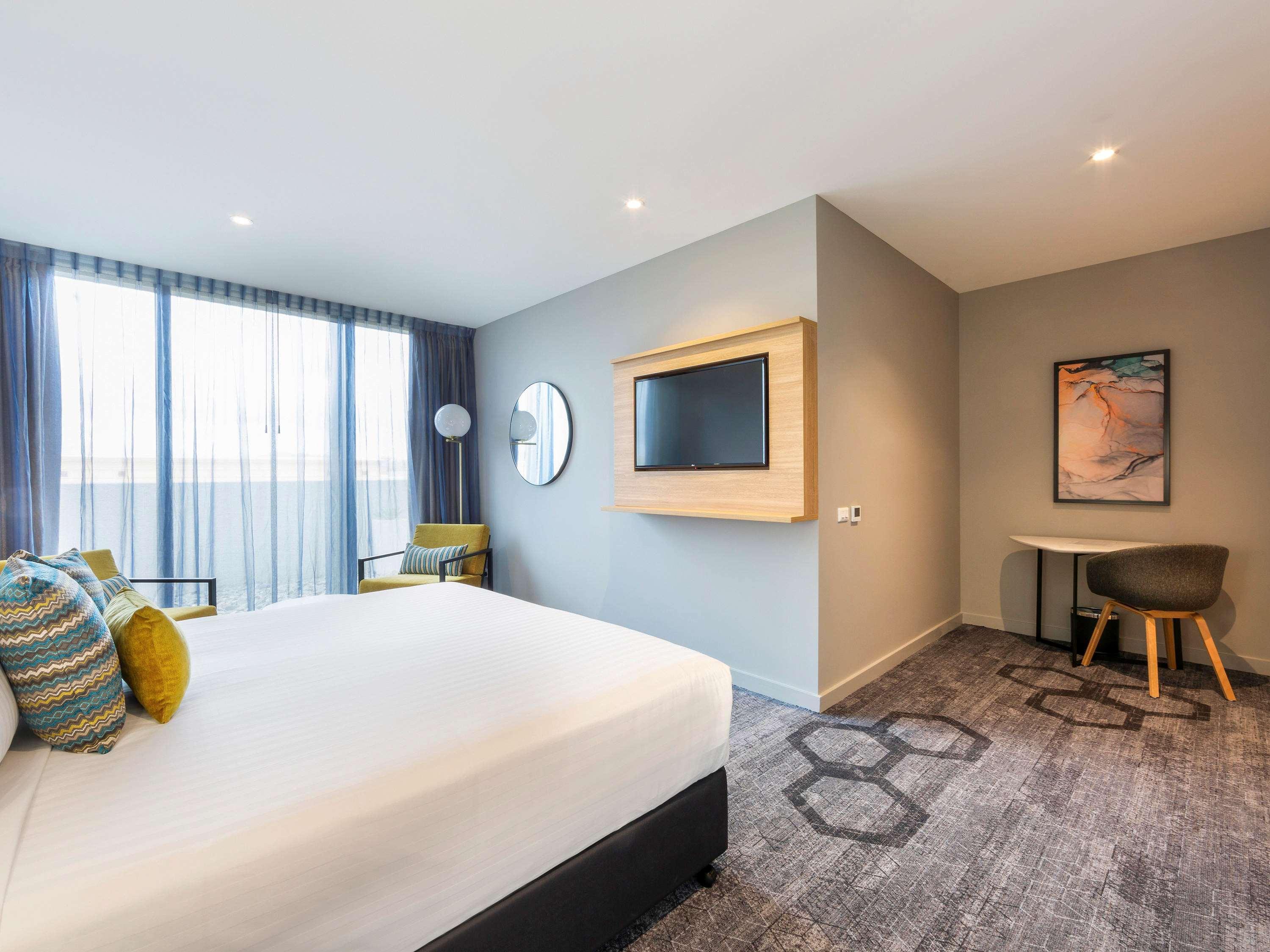 Mercure Belconnen Hotel 4*