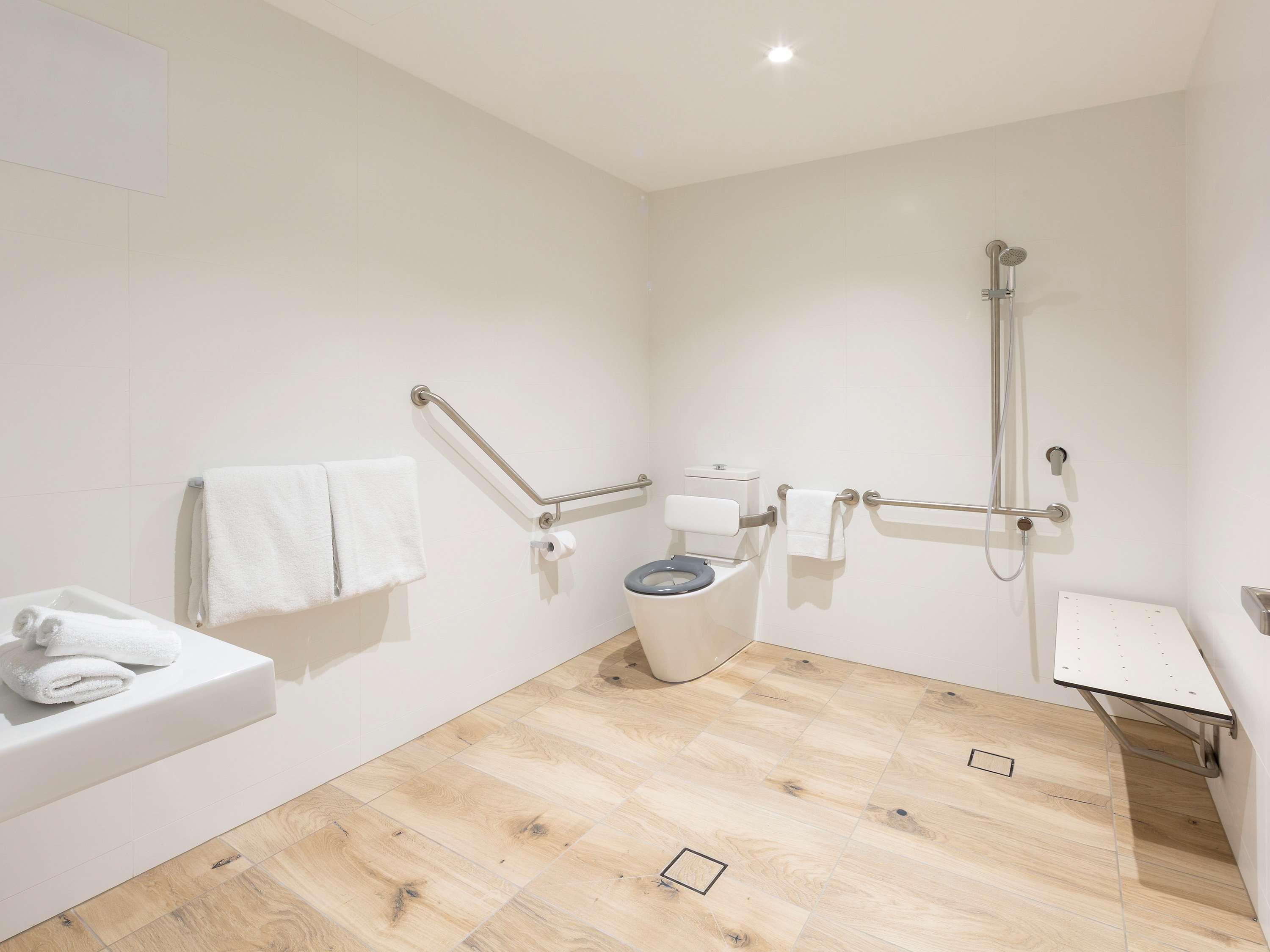 Mercure Belconnen Hotel 4*
