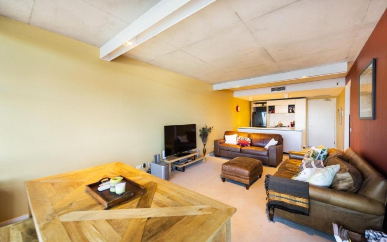 Dockside Kingston Act Apartment Canberra