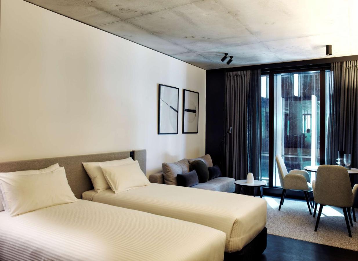 A By Adina 4* Canberra