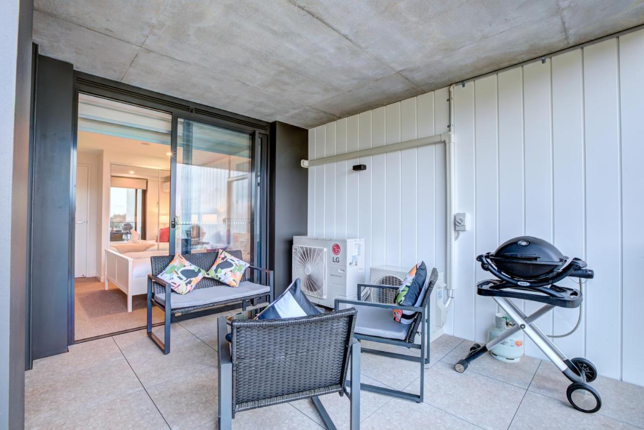Apartment The Hamptons - Lux 2 Bed 2 Bath, Pool - Location Canberra