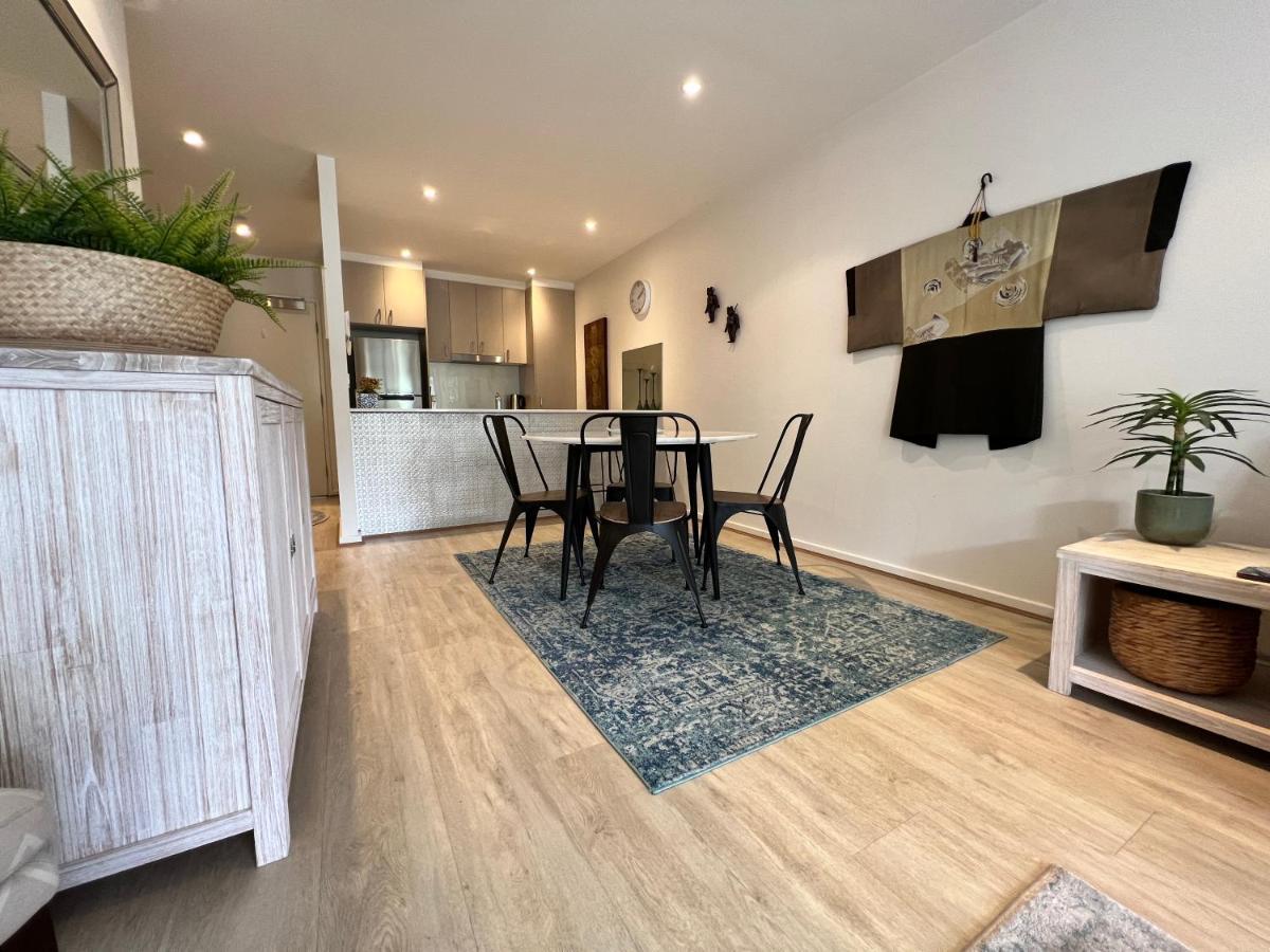 Apartment Envy 11 Luxe Spacious 1br Apt Braddon Wifi Wine Secure Parking *