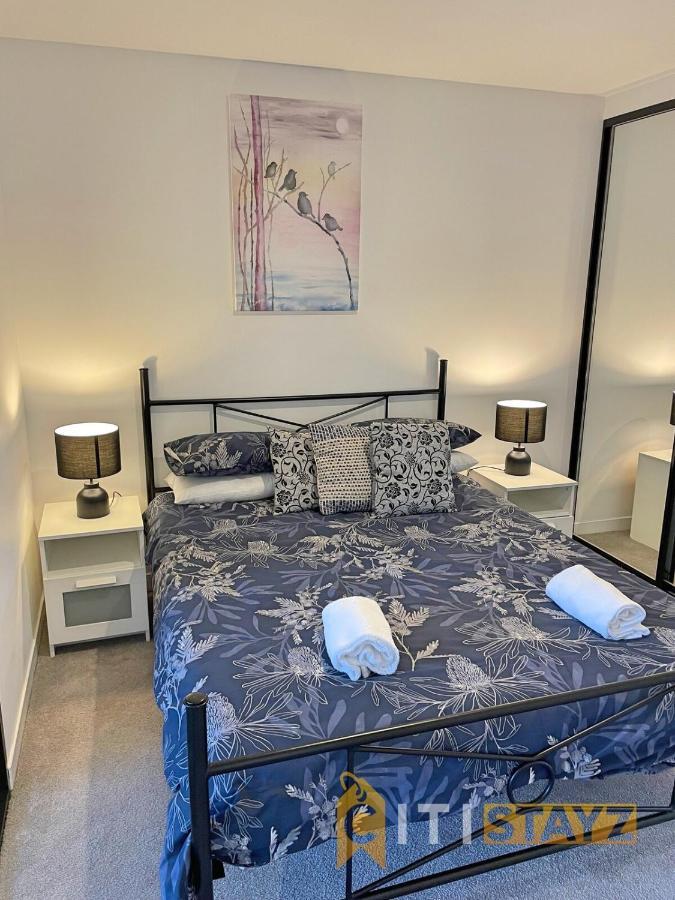 Majestic At Midnight! Luxe 1 Bd 1bth 1csp Apt Apartment