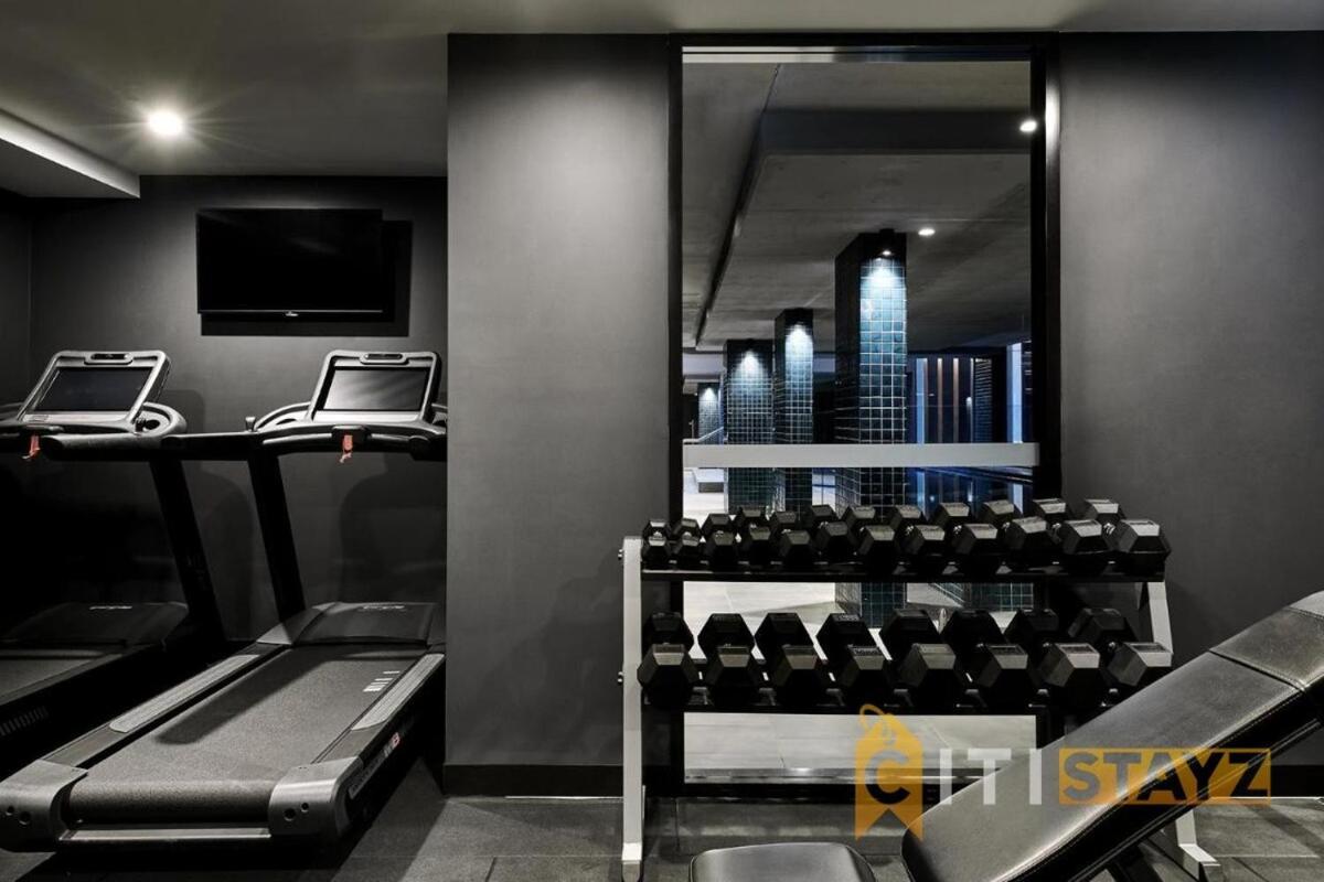 Apartment Majestic At Midnight! Luxe 1 Bd 1bth 1csp Apt Canberra