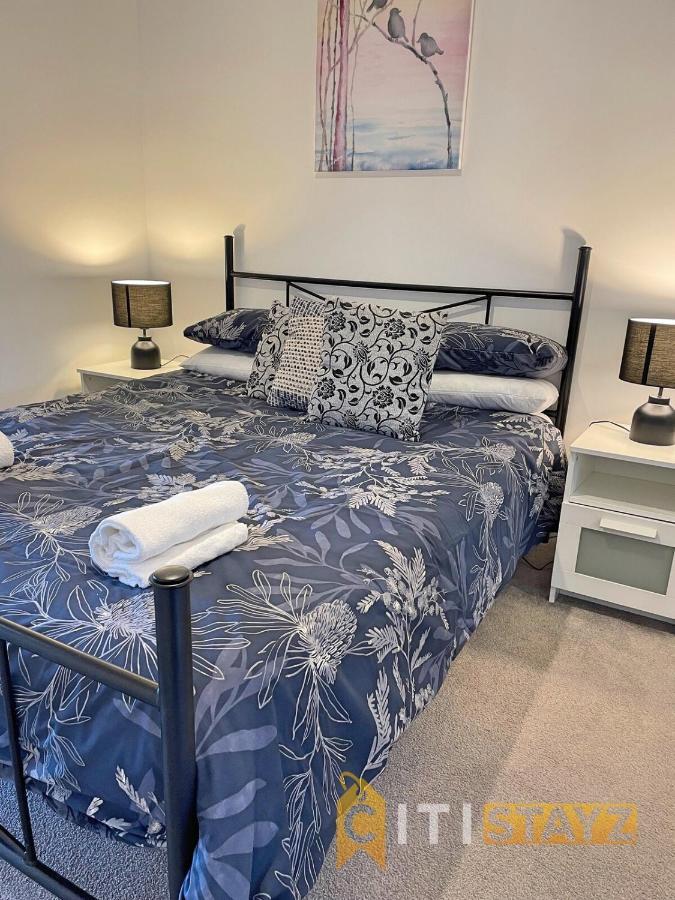 Apartment Majestic At Midnight! Luxe 1 Bd 1bth 1csp Apt Canberra