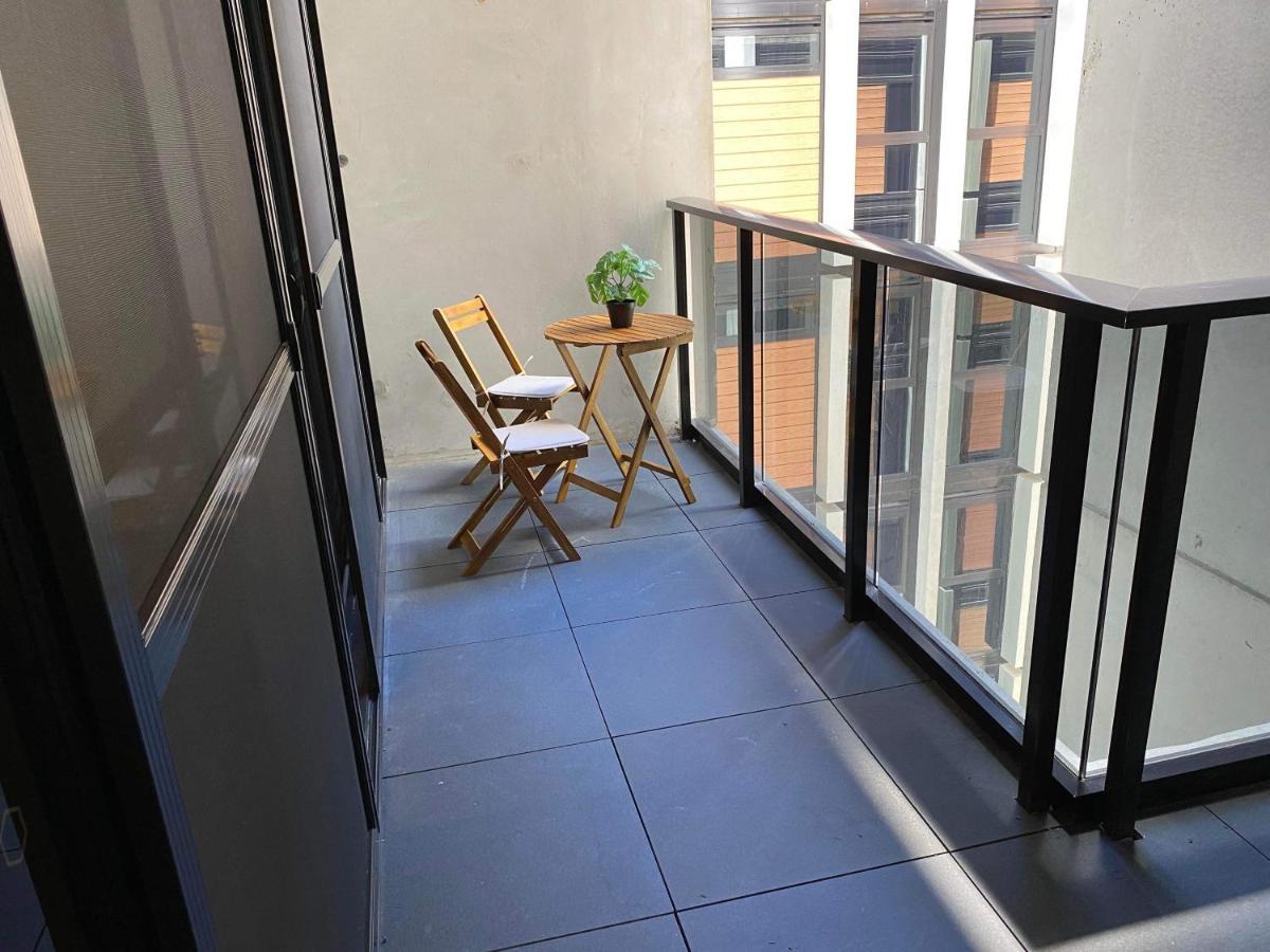 2 Bed 2 Bath Luxury In Braddon - Free Heated Pool, Gym, Parking