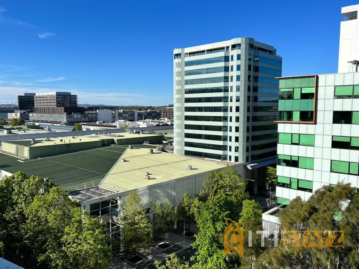 Apartment Light & Lovely In Canberra's Cbd - 1br W/carsp *