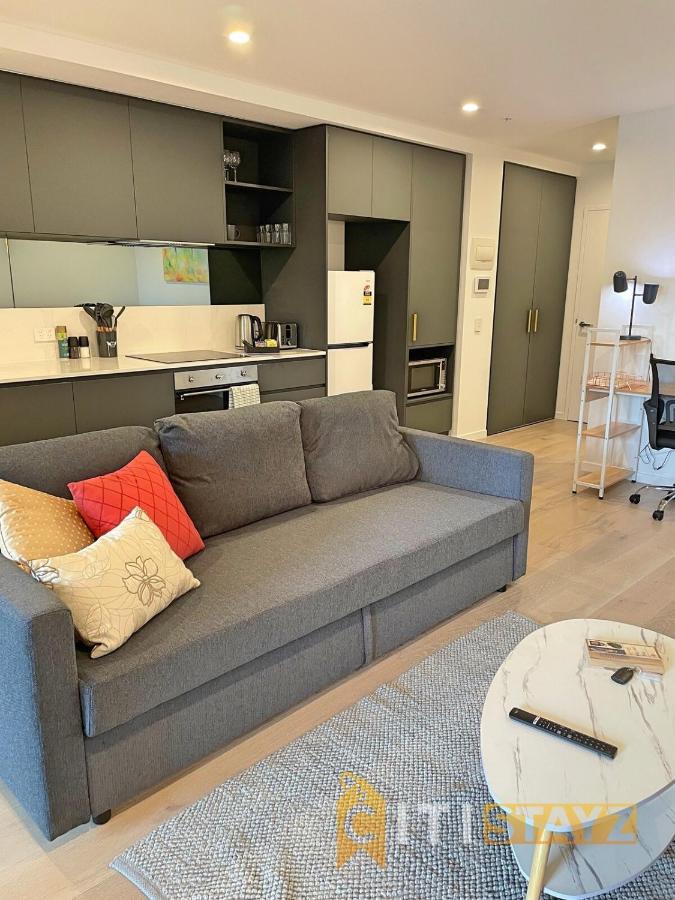 Lavish & Oversized 1 Bd 1bth - Centre Of The Cbd Canberra