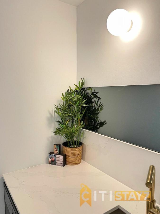 Lavish & Oversized 1 Bd 1bth - Centre Of The Cbd Apartment Canberra