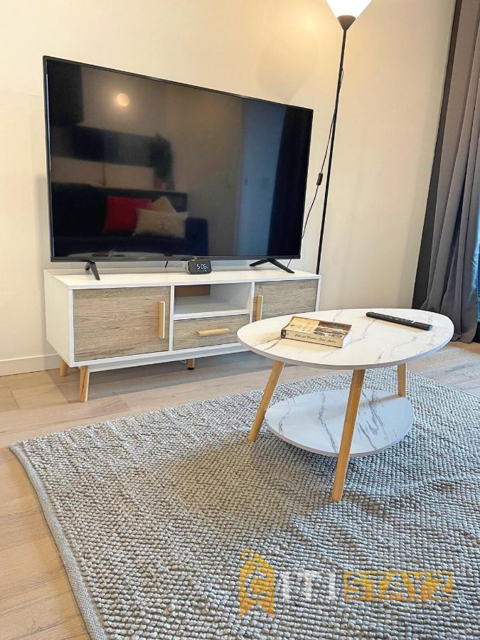 Apartment Lavish & Oversized 1 Bd 1bth - Centre Of The Cbd Canberra