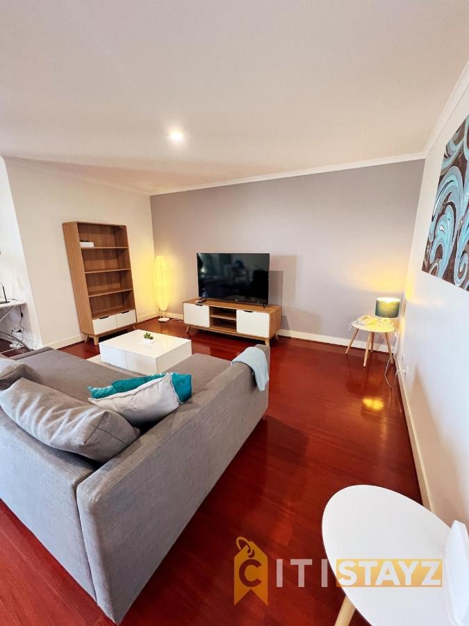 Apartment Spacious 1bd Penthouse - Close To Anu *