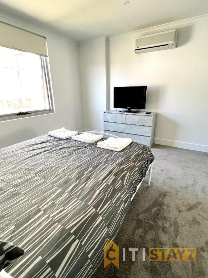 Terrific In Turner -2bd 2bth Apt *