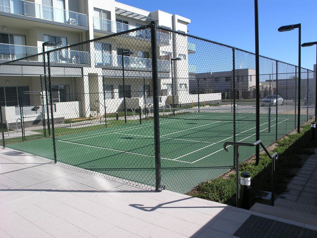 Kesh At Aamira Apartment Canberra