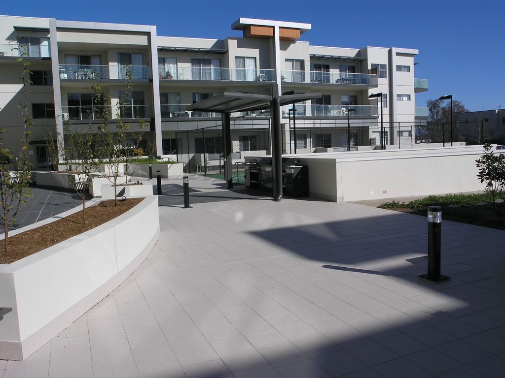 Kesh At Aamira Apartment Canberra