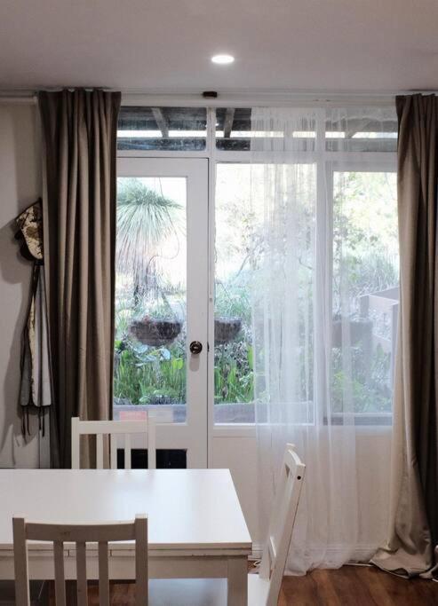 Nature Near & Anu With Free Parking Apartment