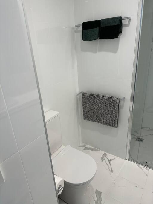 Apartment 1br City Apt-parking&view& Homey