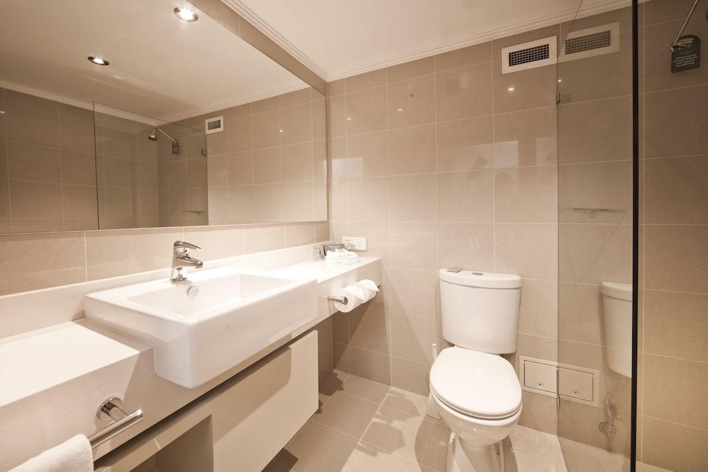 Mercure Belconnen 4* Canberra