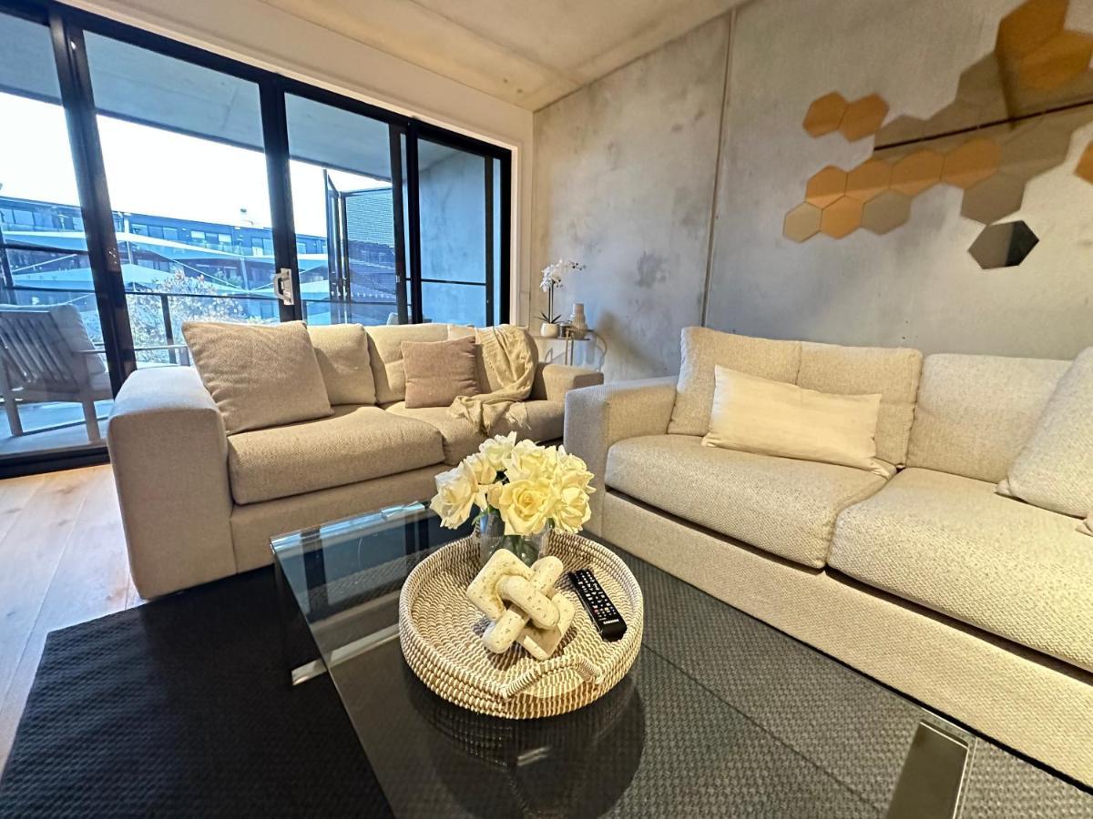 Palko - Luxury In The Apartment