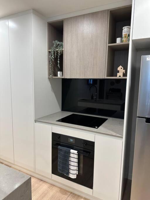 Comfy 1br @central