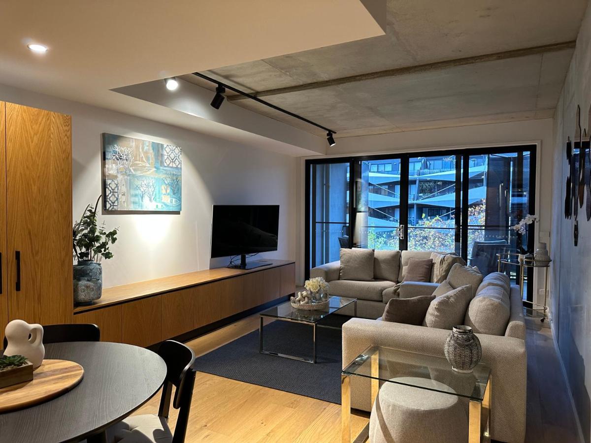 Palko - Luxury In The Apartment *