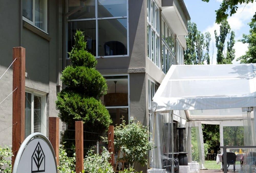 Aparthotel Forrest & 3*