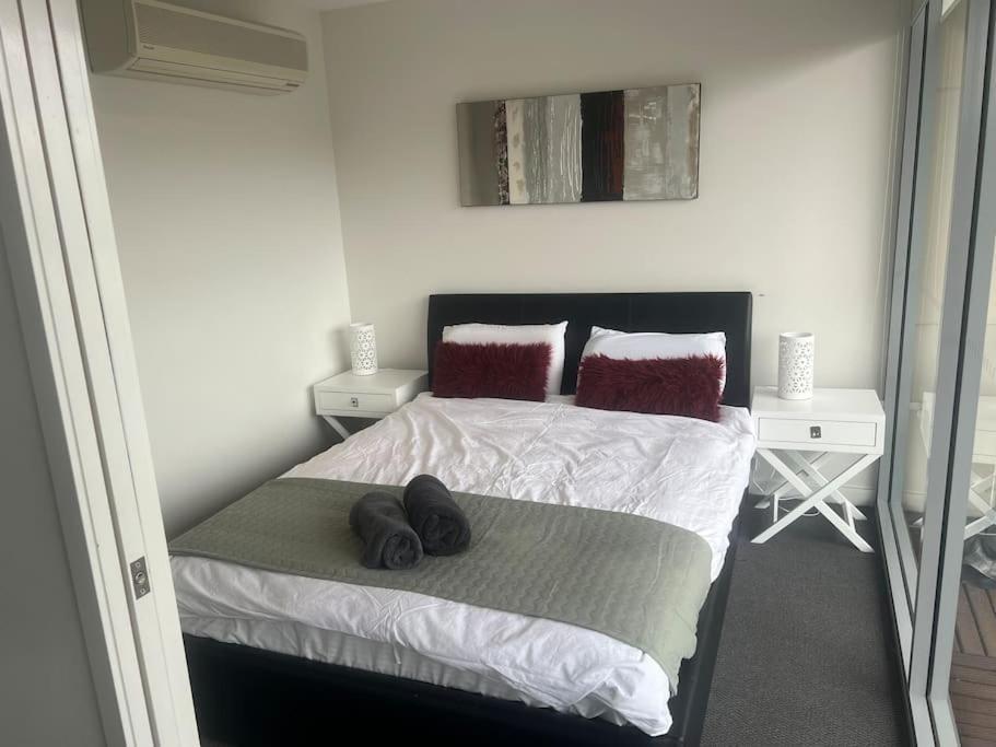 3br On Lonsdale St - Braddon - Apartment