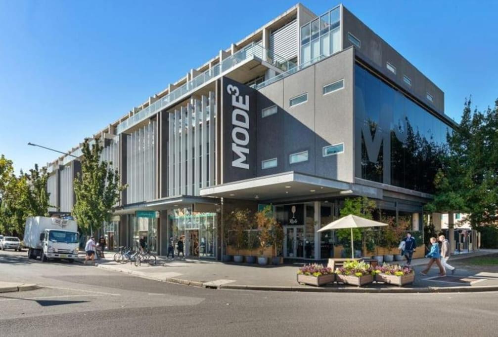 3br On Lonsdale St - Braddon - * Canberra