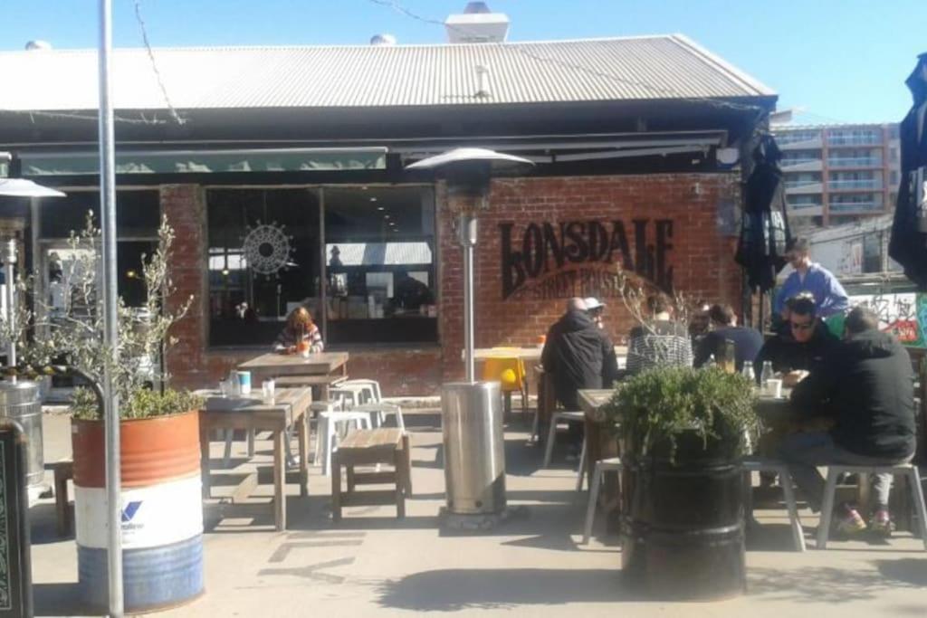 Apartment 3br On Lonsdale St - Braddon -