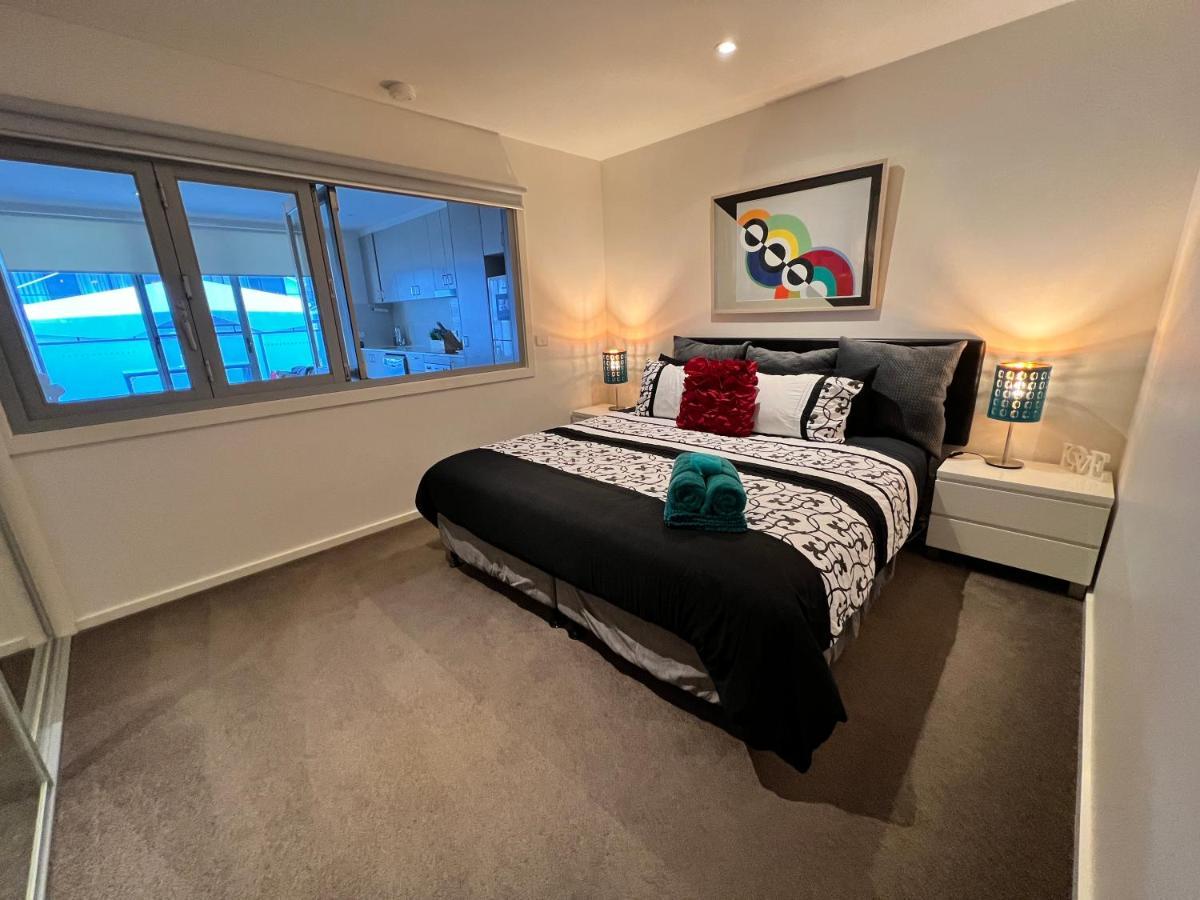 Envy 30 Luxe 1 Bedroom Executive In The Heart Of Braddon Wine Wifi Secure Parking * Canberra