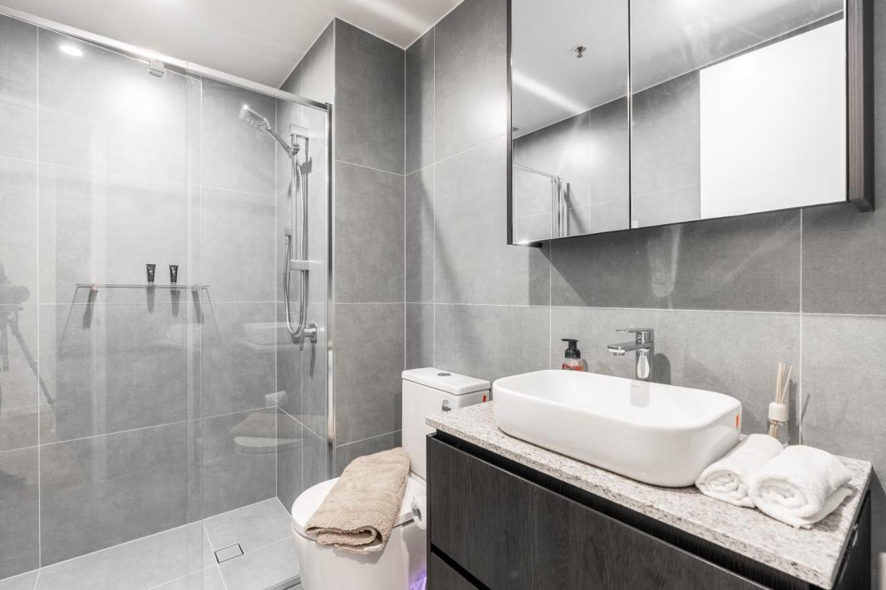 Serain Residences Next To Centre Apartment Canberra