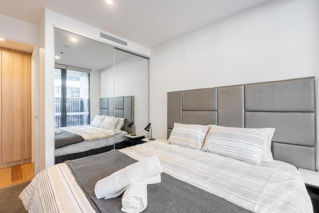 Serain Residences Next To Centre Canberra